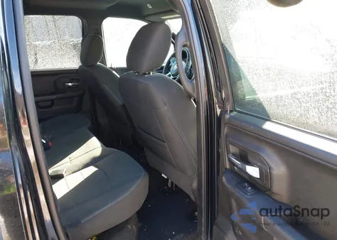 2021 Ram 1500 Classic Warlock 4X4 6'4 Box из США, поврежденный, VIN 1C6RR7GG8MS585355